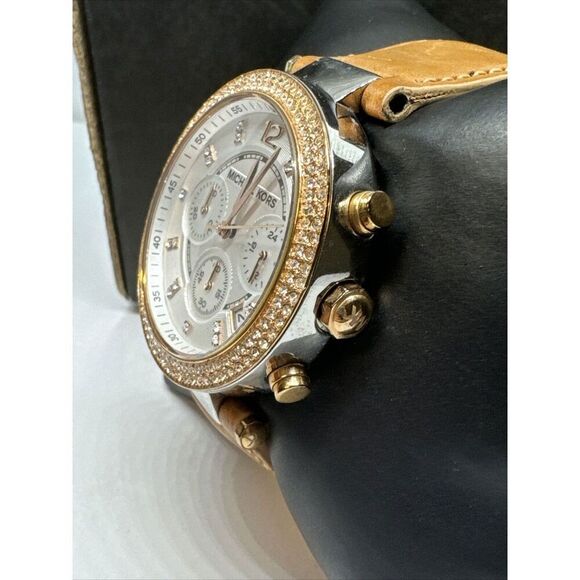 Michael Kors Parker MK5633 Women\'s Tan Leather Strap Analog Dial Watch JNA208 main image 4